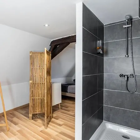 Le Loft De * Μπερζεράκ